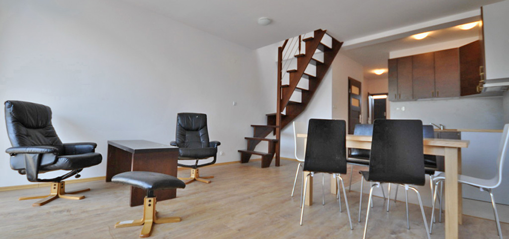 zdjęcie przedstawia salon w apartamencie do wynajęcia w Radomsku