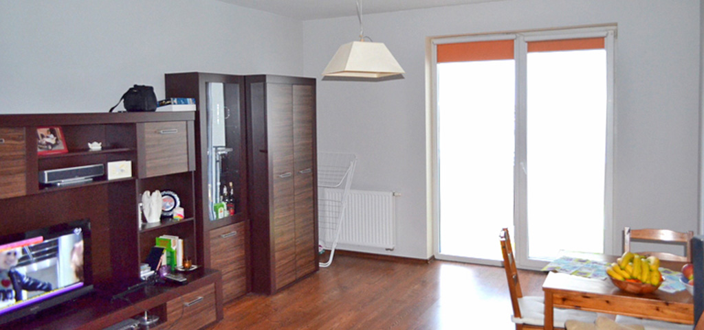 zdjęcie przedstawia wnętrze salonu w apartamencie w Szczecinie